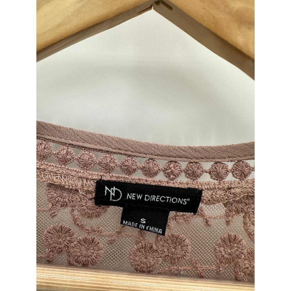 New Directions Mauve Taupe Lace Crochet V-Neck Peasant Blouse Small M9990199N4 - Picture 6 of 10